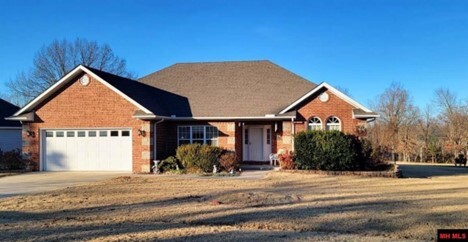 front of house view of 51 CR 457, Mountain Home, Arkansas 72653